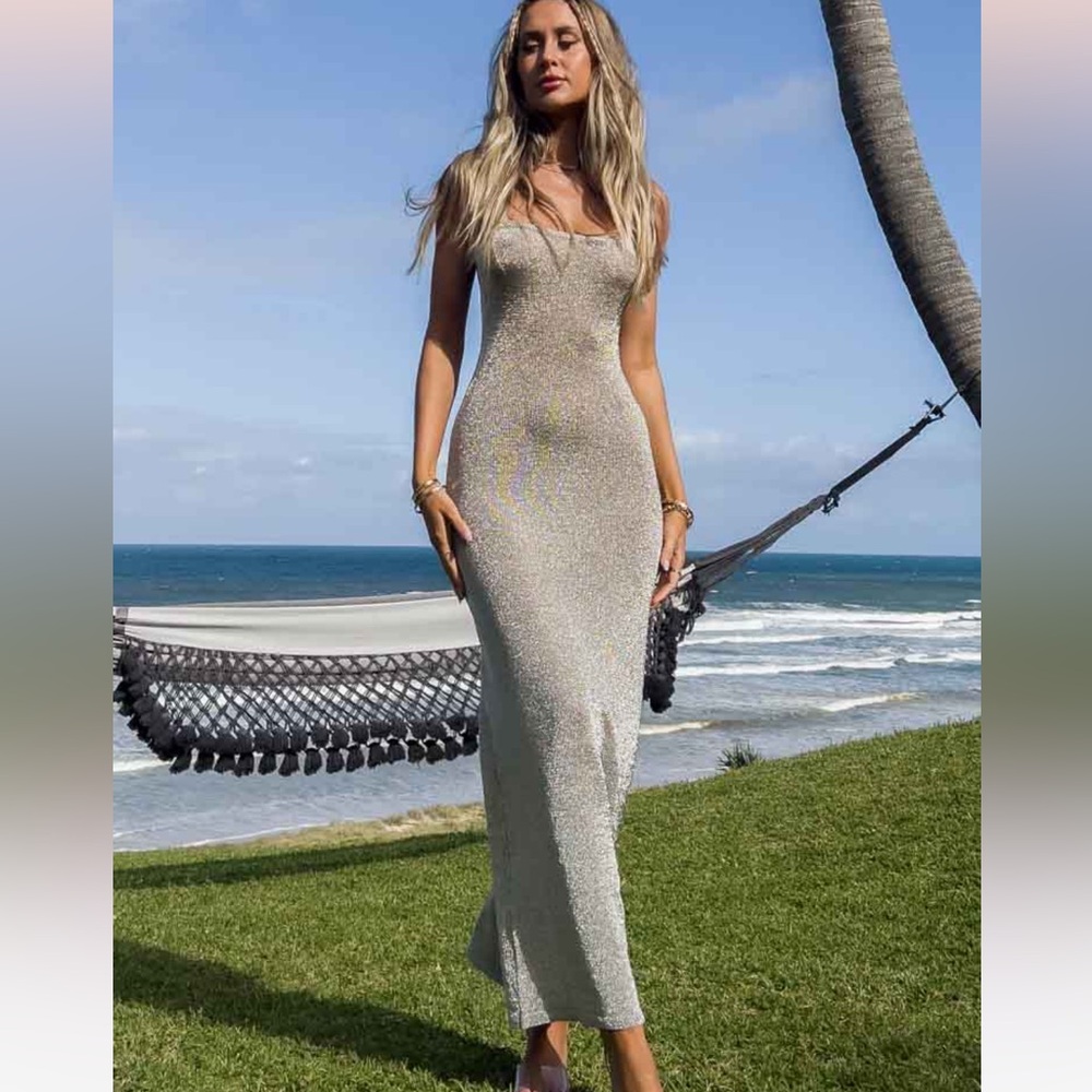 Beginning boutiqe golden girl metallic knit maxi dress